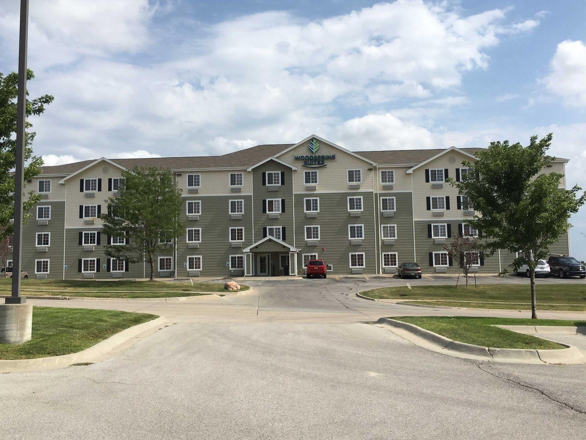 Extended Stay America Select Suites - Omaha - Southwest La Vista Buitenkant foto